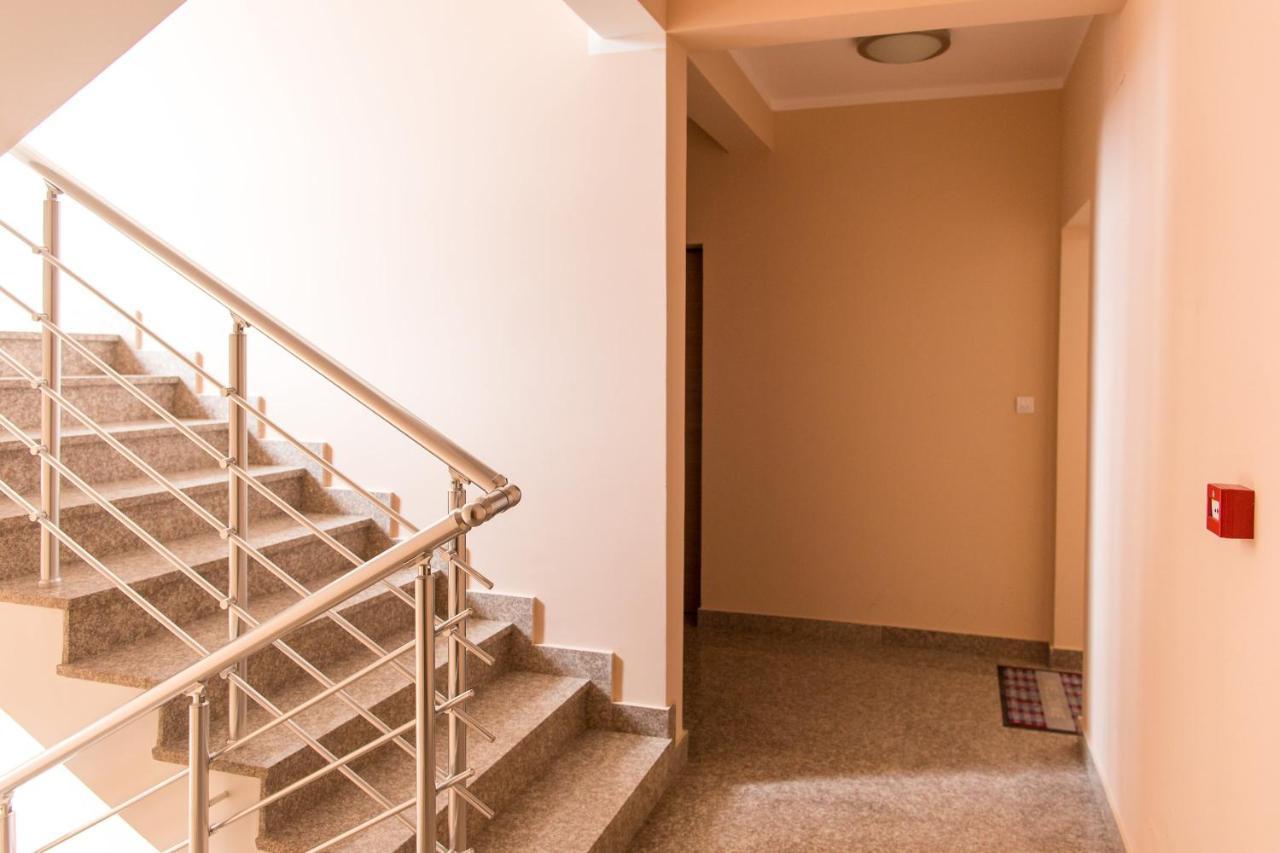 Becici - Andrea Apartman Bečići Exterior foto