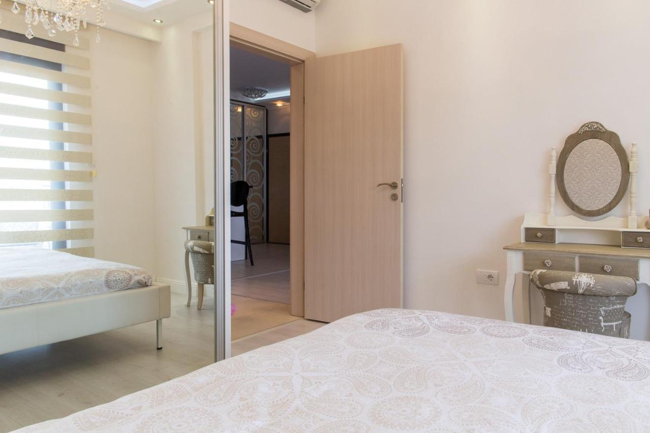 Becici - Andrea Apartman Bečići Exterior foto